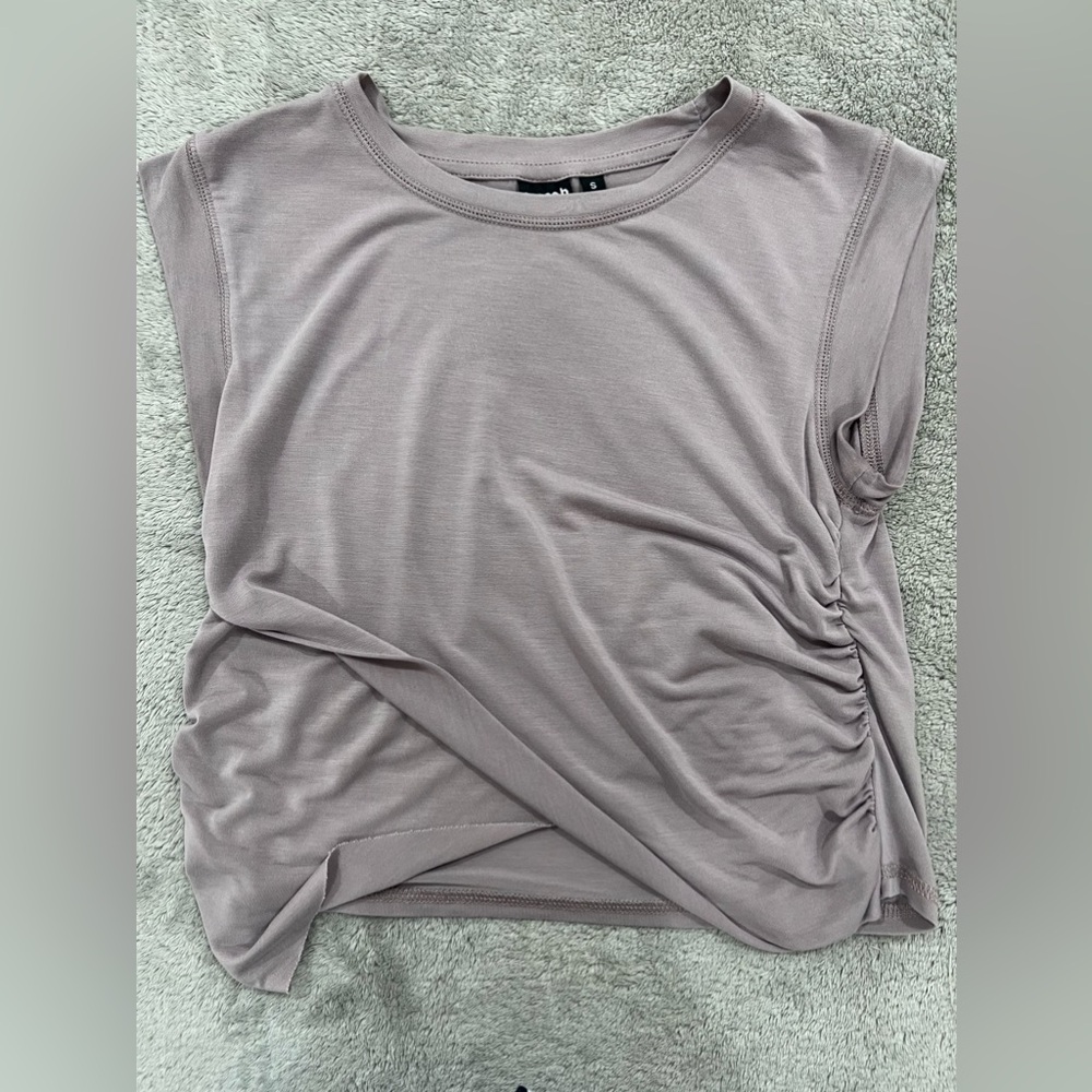 Light purple/grey crop top size small